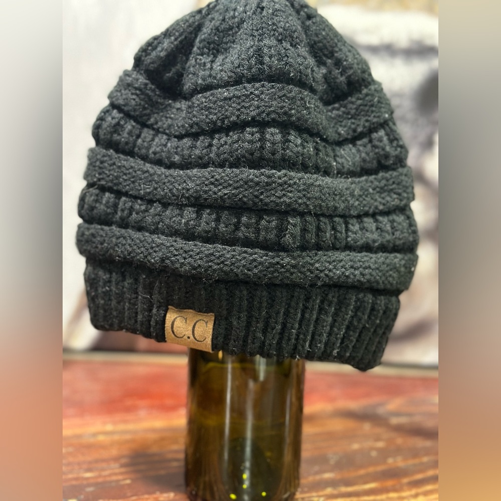 C.C‎ black beanie. NWOT